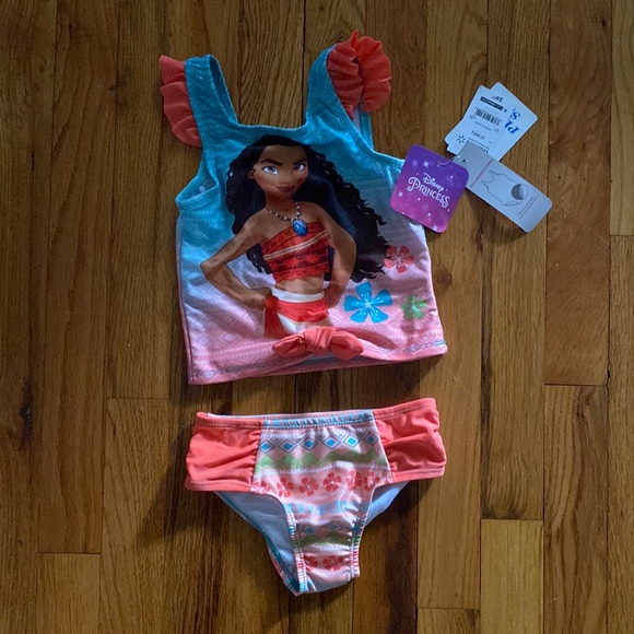 Disney Princess 2 piece bathing suit - Picture 1 of 1